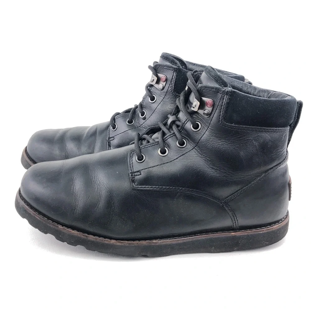 UGG Seton Tall Winter Boots Mens 9